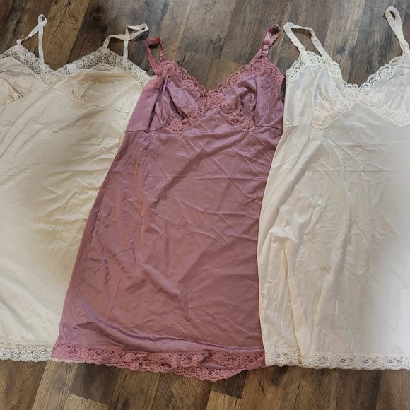 vassarette Intimates & Sleepwear 3 Vintage Full Slips Vassarette
